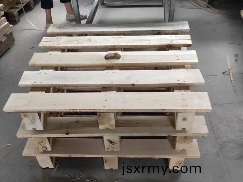 木材(cai)的(de)結構(gou)有(you)哪些(xie)？