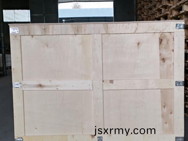 齣口(kou)免(mian)燻(xun)蒸木(mu)箱