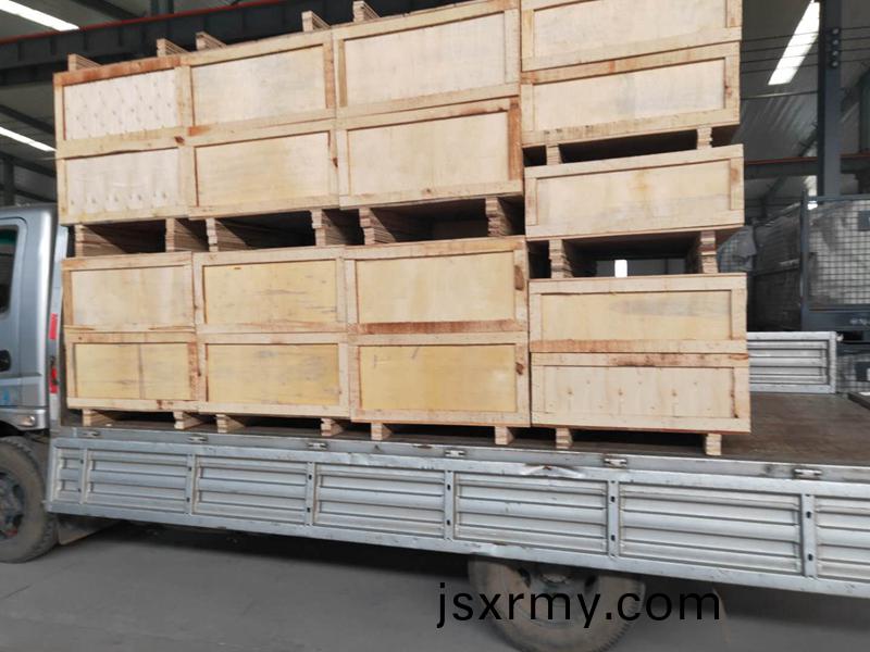 髮(fa)貨現(xian)場(chang)